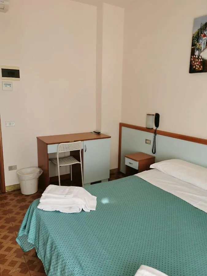 Garni Edward Apartman Bellaria – Igea Marina